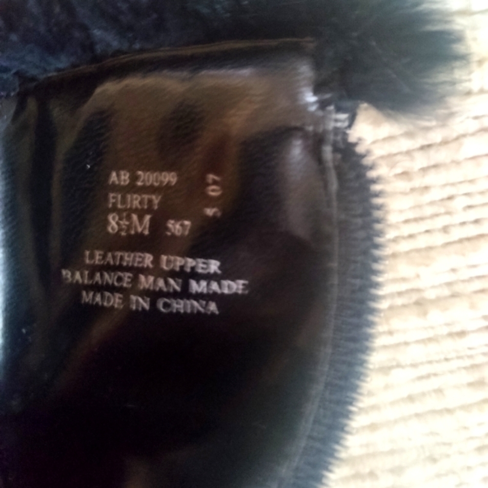 Black Ankle Boots with Square Toe and Glossy Finish - Picture 5 of 11